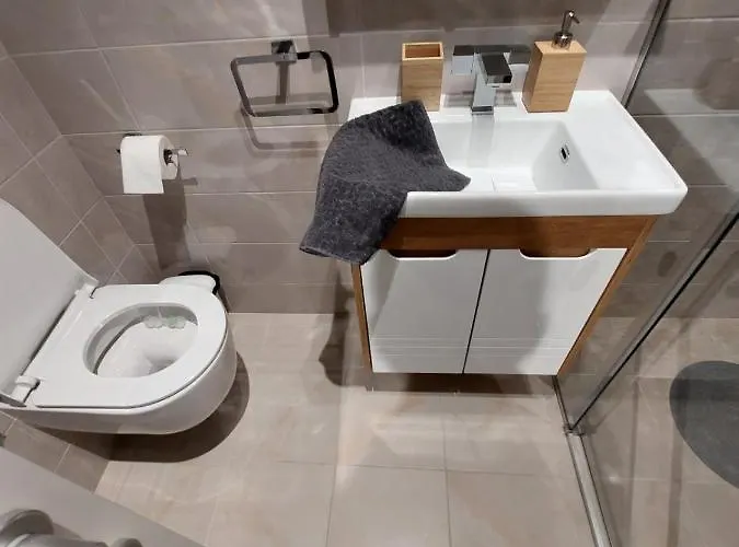 Διαμέρισμα Srna, Jezero